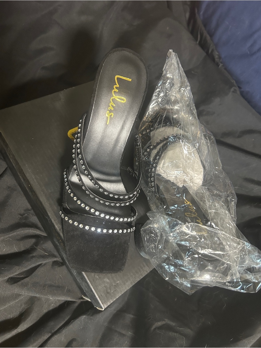 Lulu's Black Studded Strappy Mule Sandals 7.5 new in box